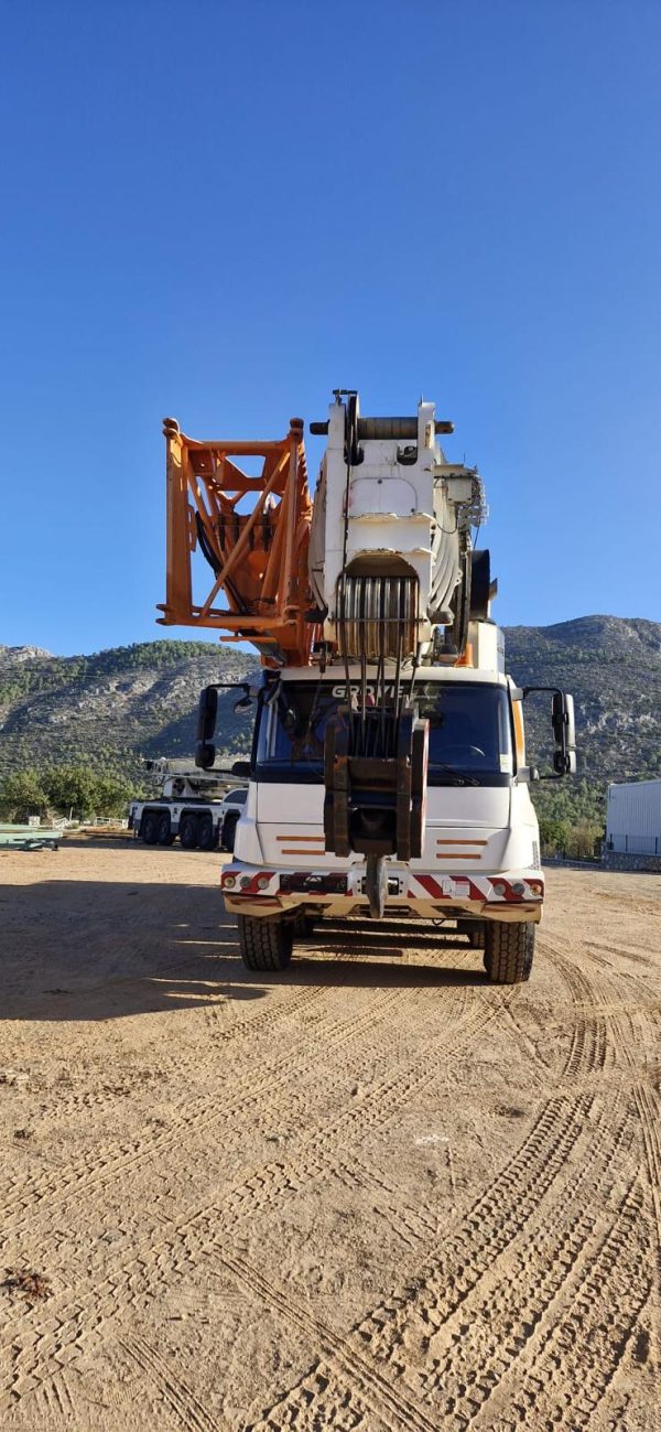 GROVE GMK5130 2015 MODEL