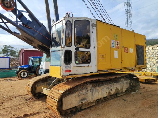LIEBHERR HS840 1984 MODEL 40 TON